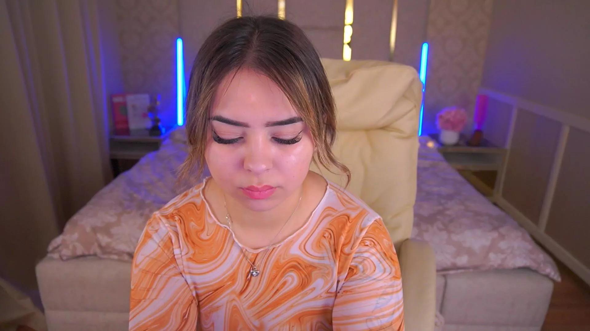 SusieWood on Cam4 