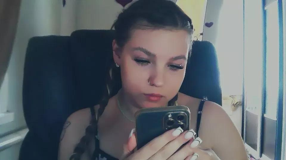 SweetAlissa18 on Cam4 