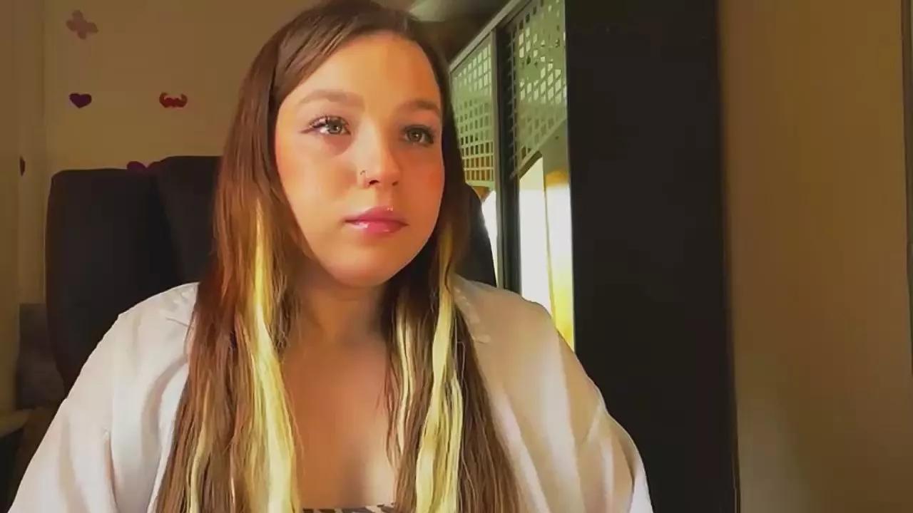 SweetAlissa18 on Cam4 