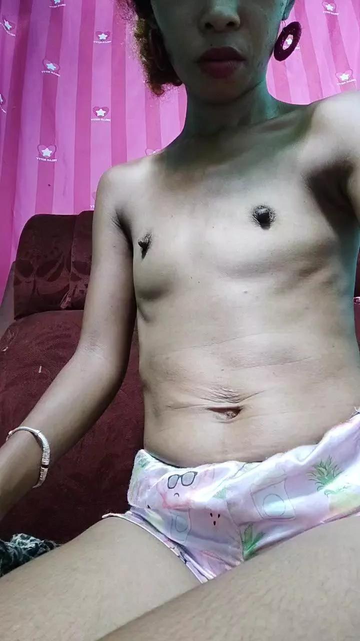 sweetfatpussyp3 on Cam4 