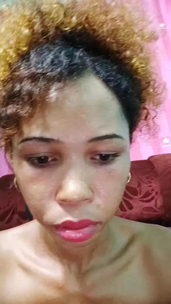 sweetfatpussyp3 on Cam4 
