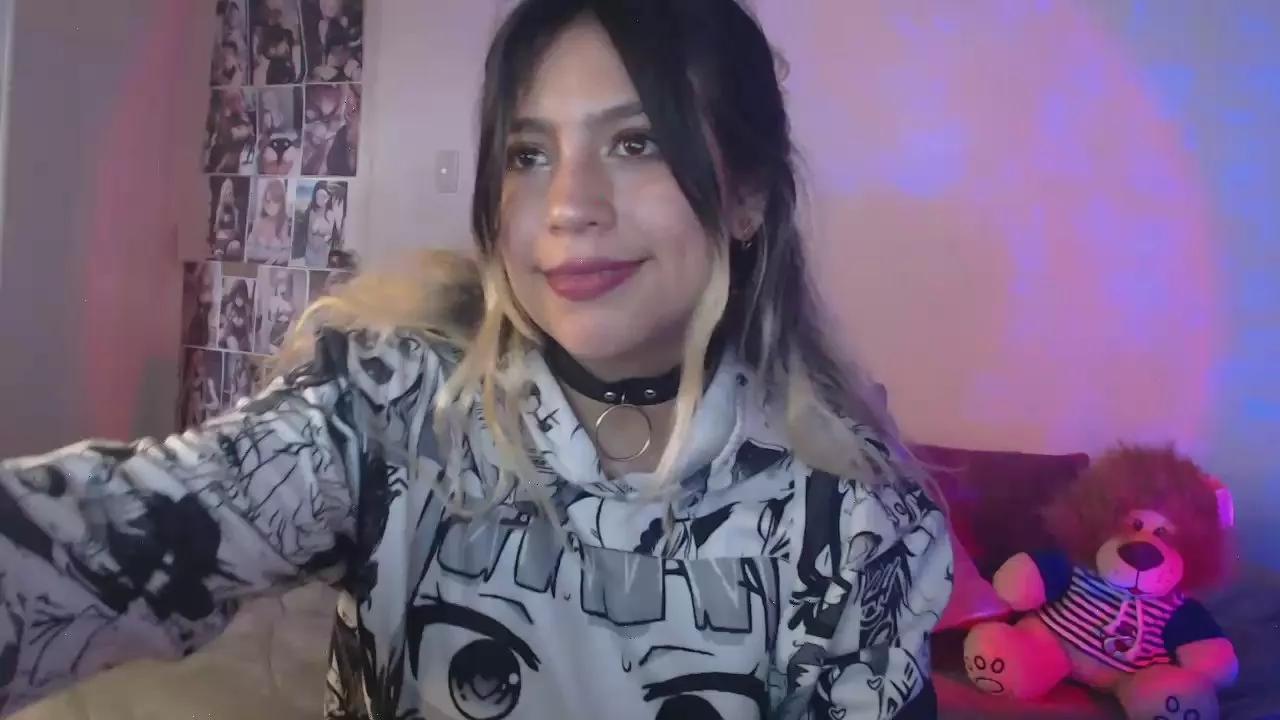 Sweethotsin_sex on Cam4 