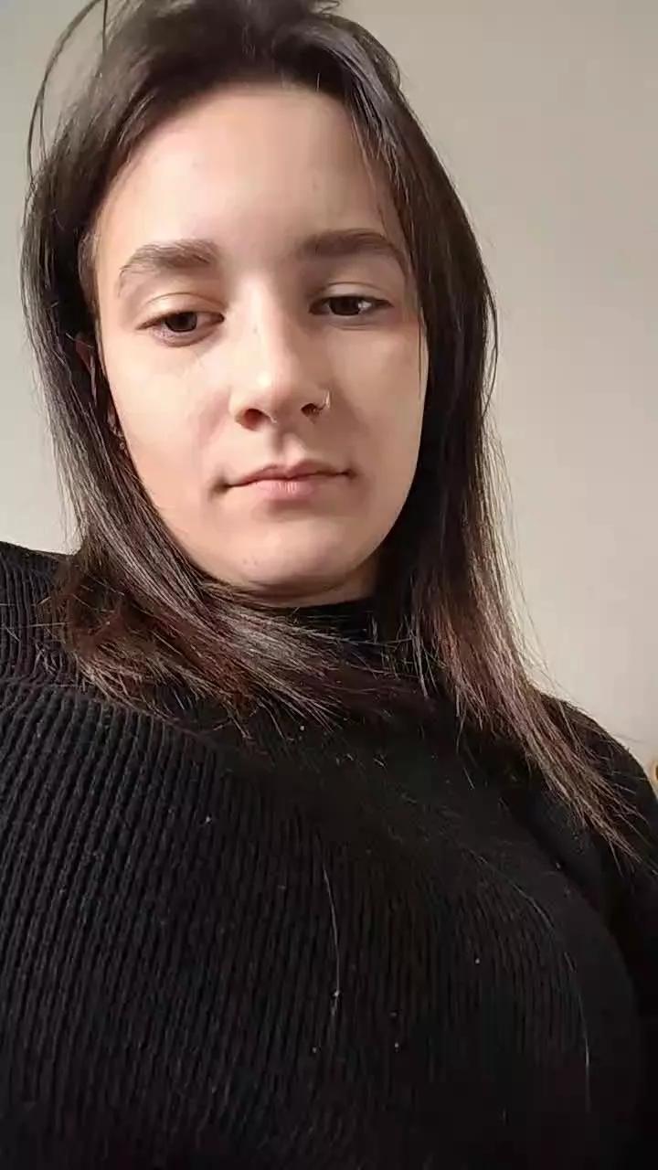 sweetprincessd4 on Cam4 