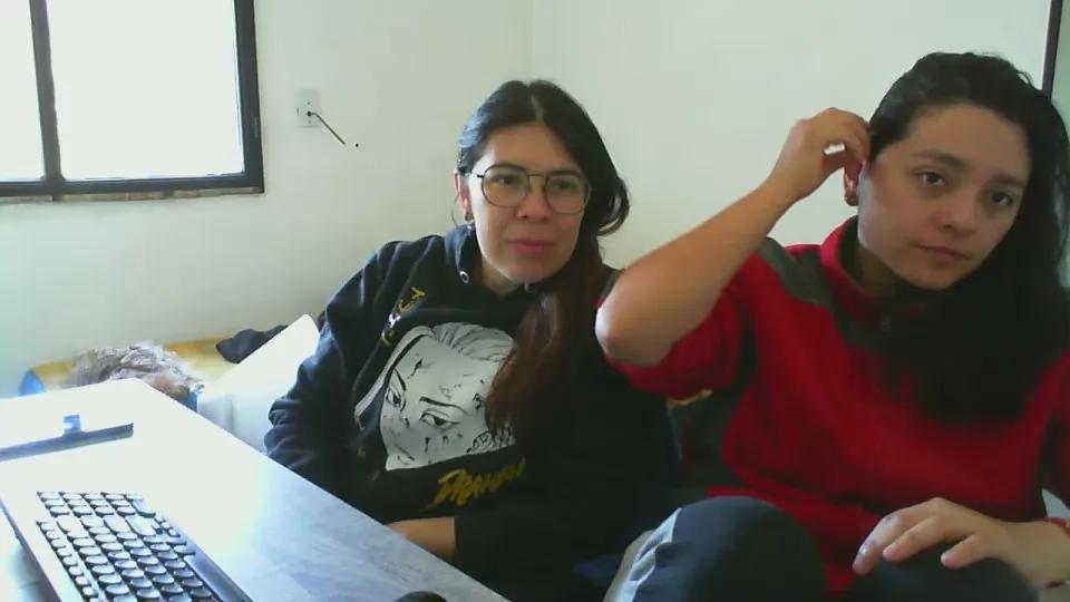 sweetredhota on Cam4 