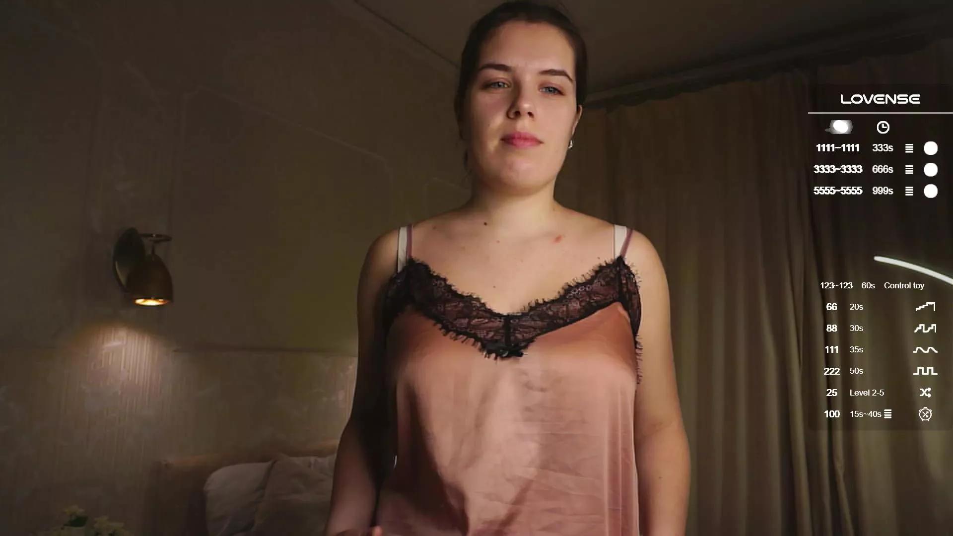 TaiteHartshorn on Cam4 