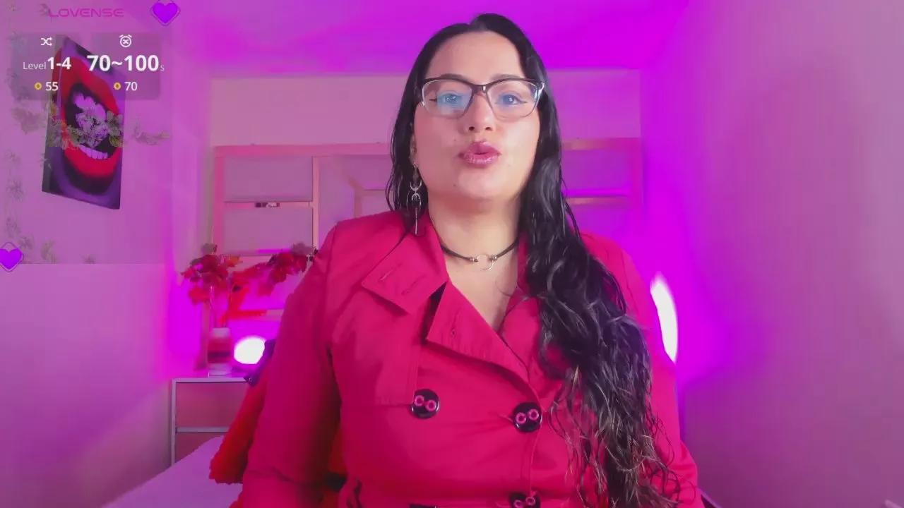 tamara_rouse1 on Cam4 