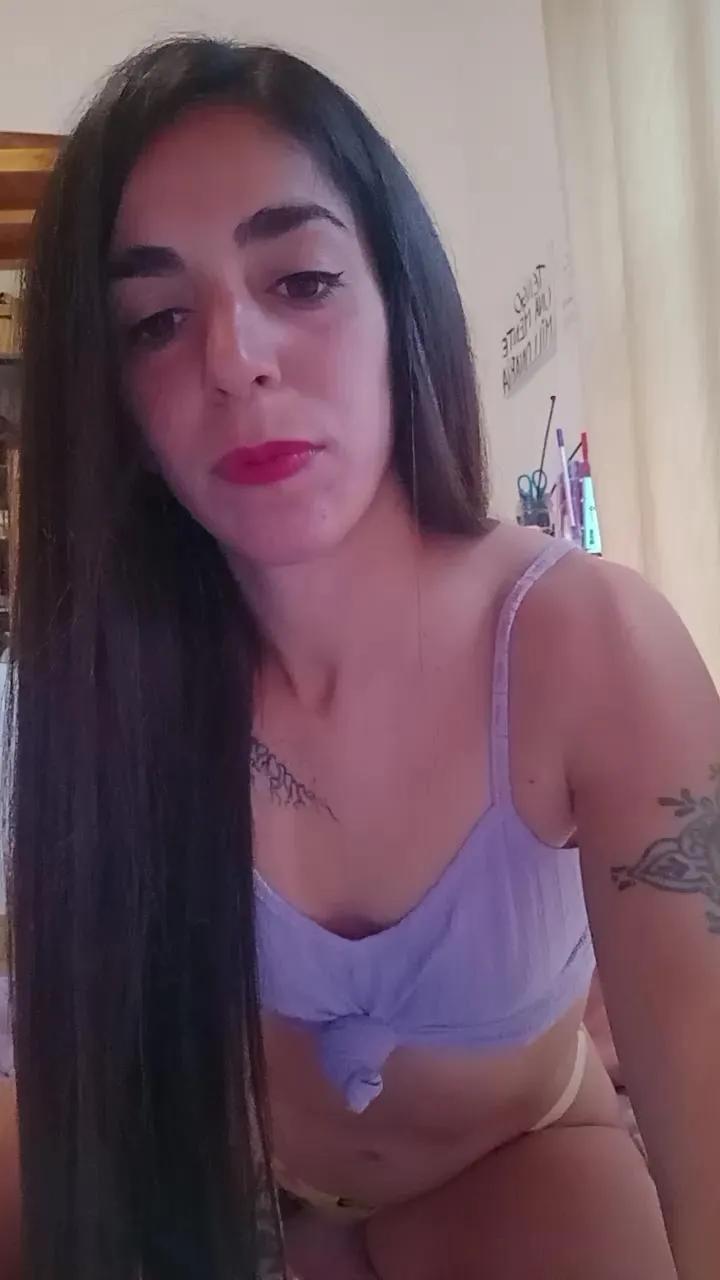 Offline tanafit on Cam4
