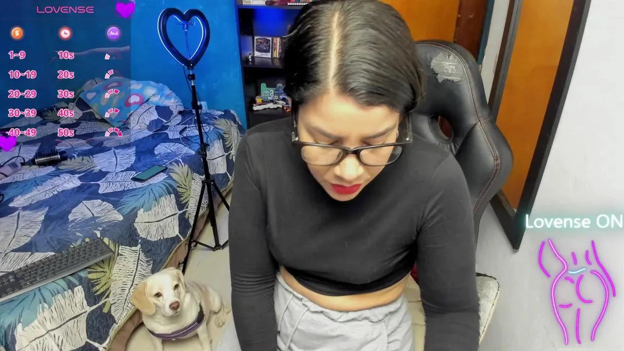 Offline tangerine_7 on Cam4