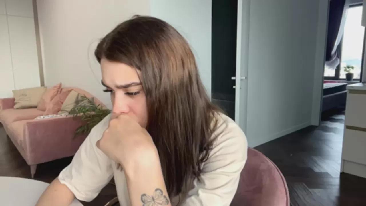 TaniaDefilippo on Cam4 