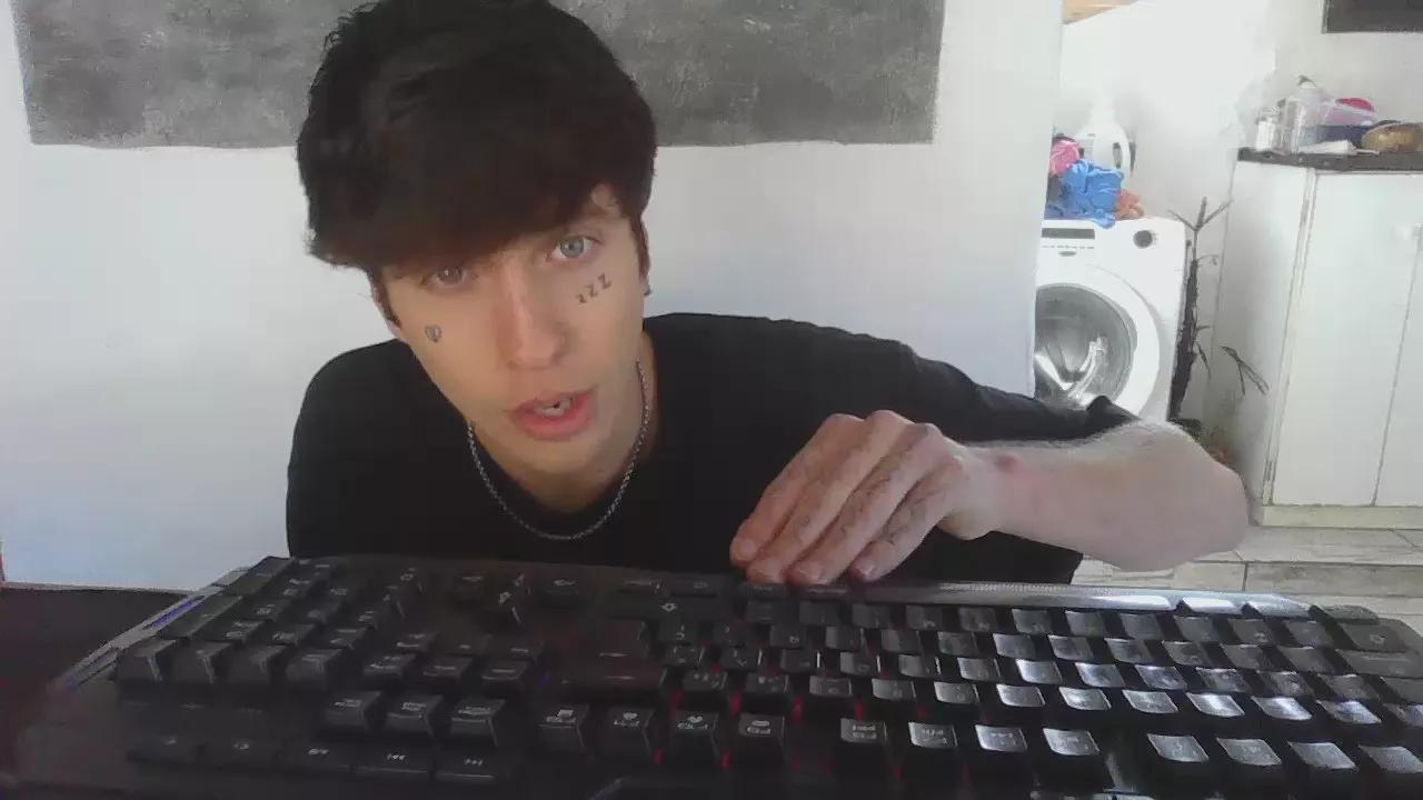 Tatelover on Cam4 