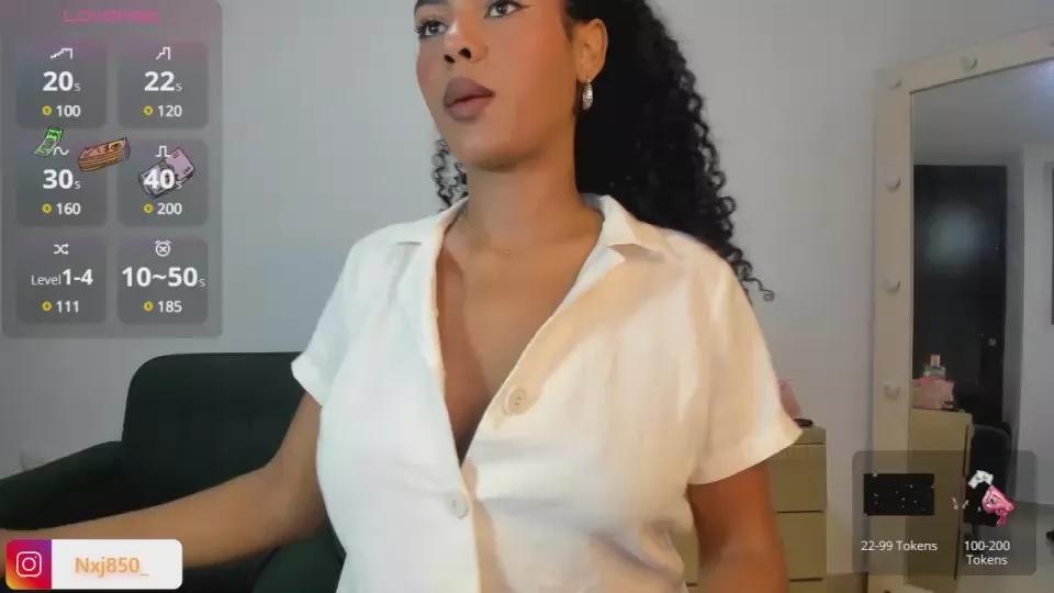 Teresa_Coluchi on Cam4 