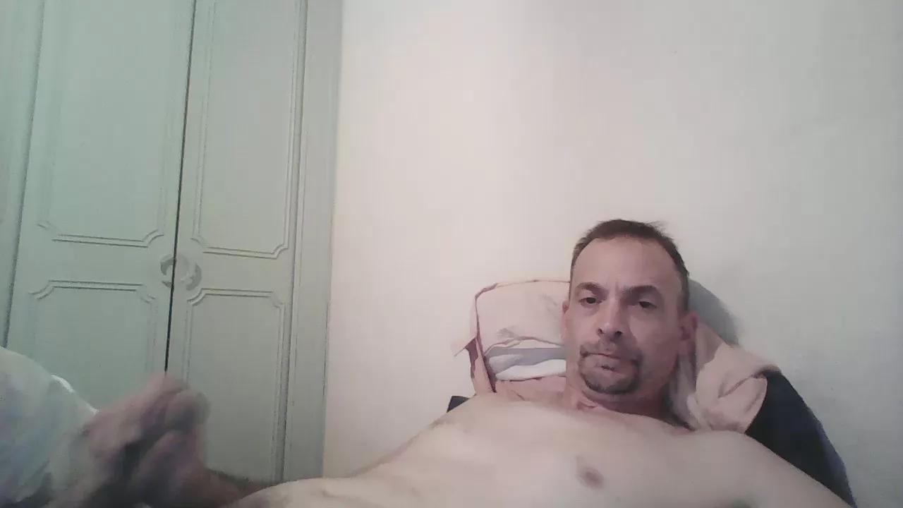 Tetsuh0 on Cam4 