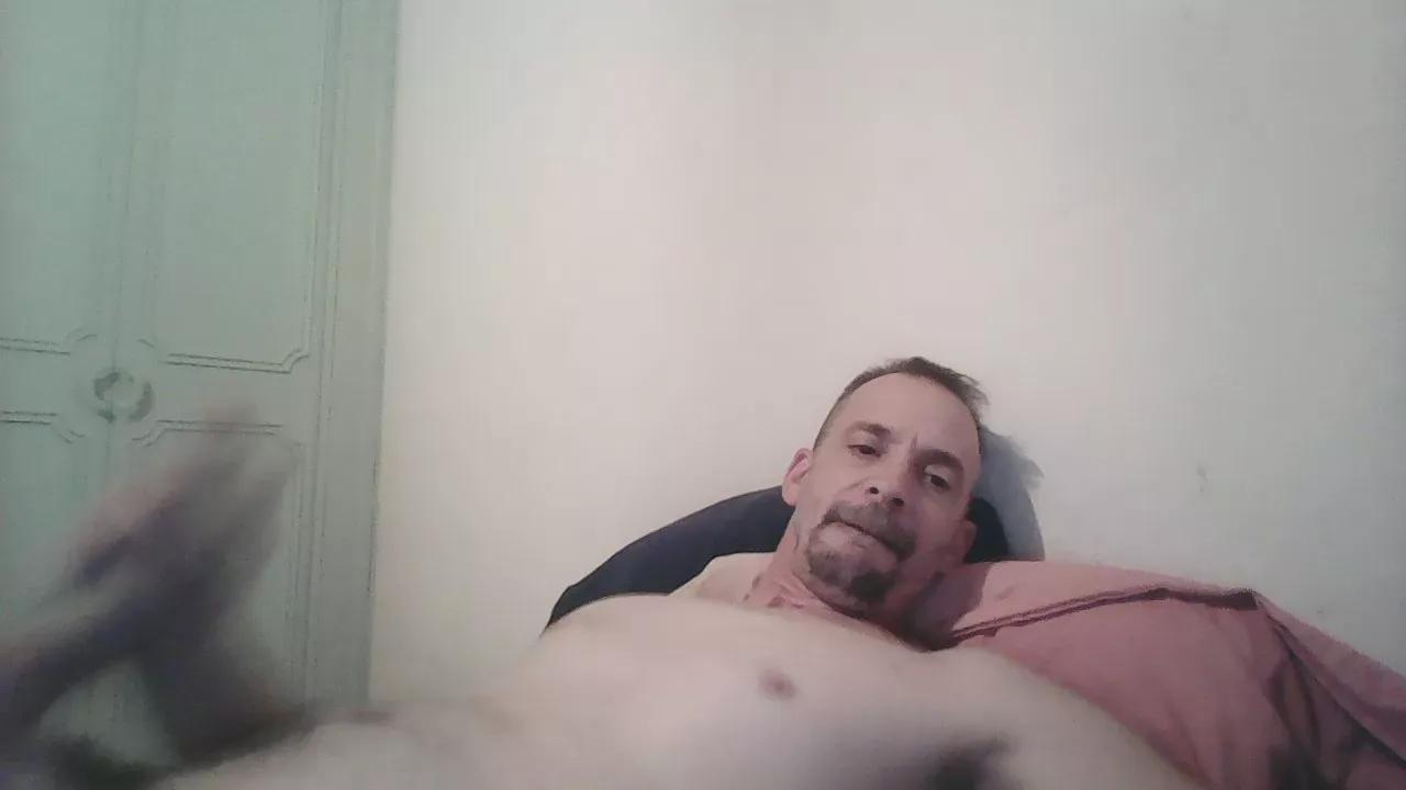 Tetsuh0 on Cam4 