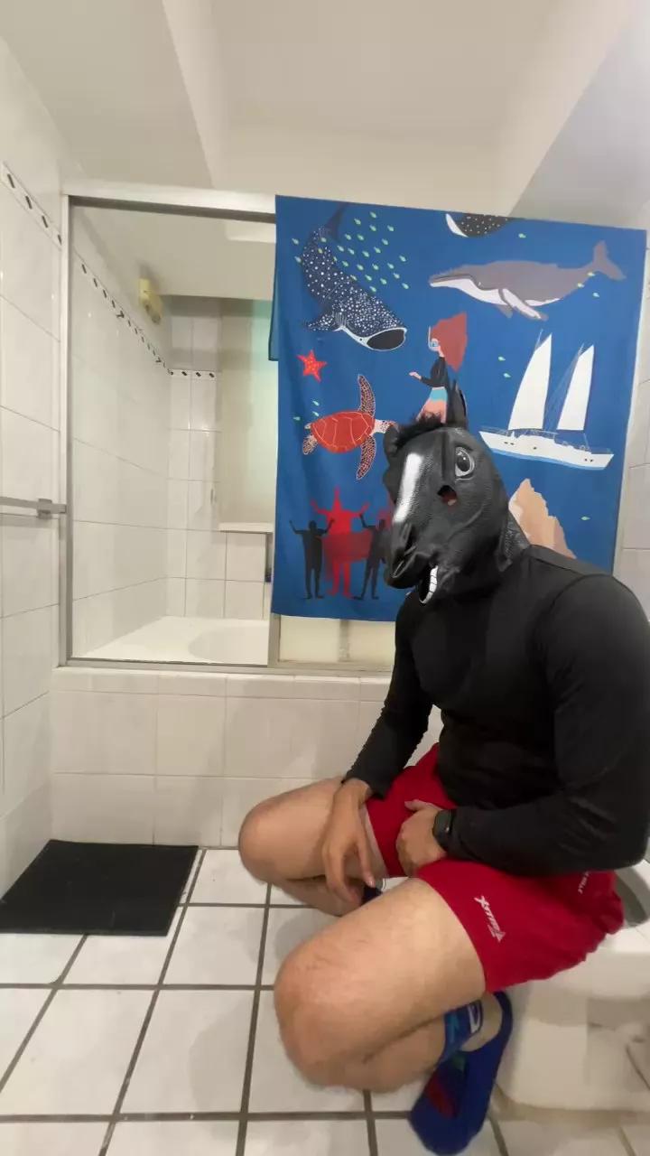 TheHorsexxx on Cam4 