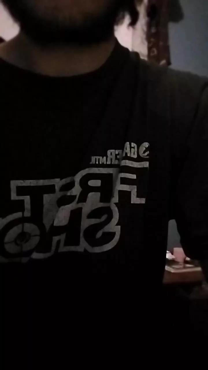 ThreeSins on Cam4 