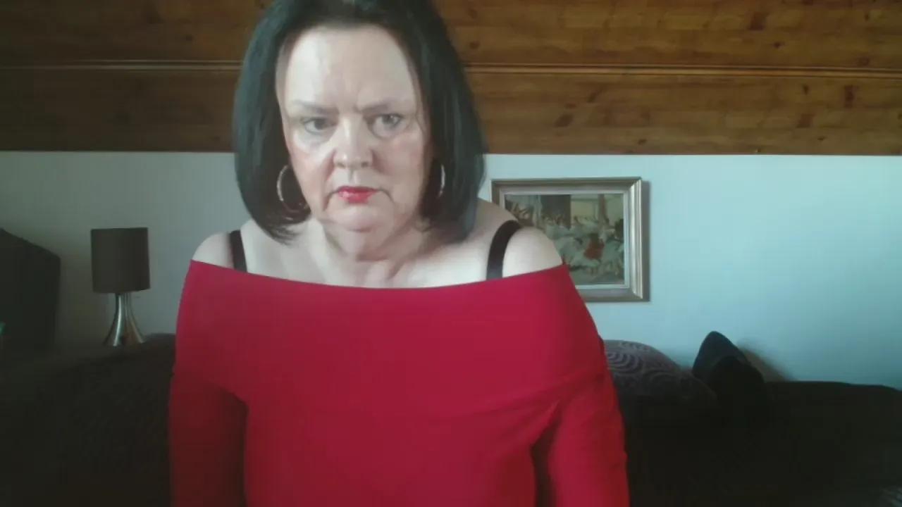 Offline TiffanyMilf on Cam4