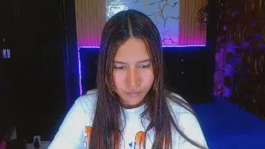 Offline tinibunny on Cam4