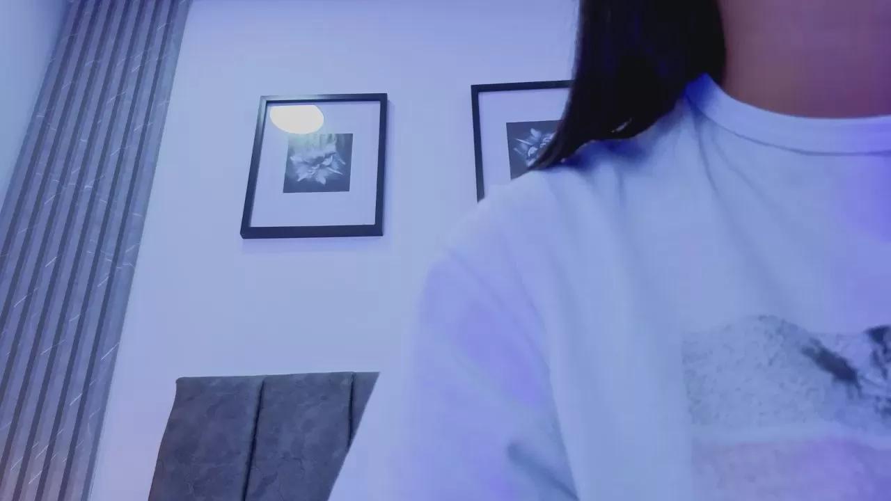 TinnyandCandy on Cam4 
