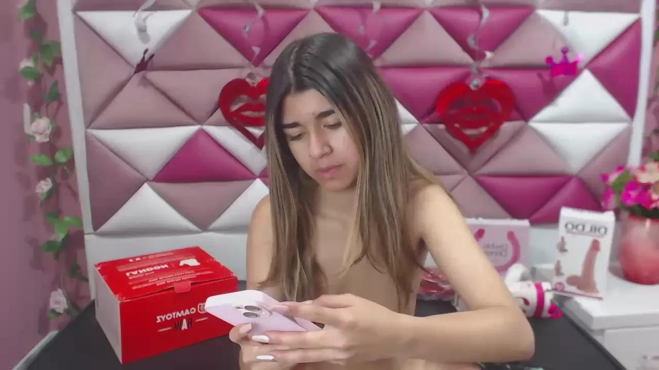 Offline tokio_wet_ on Cam4