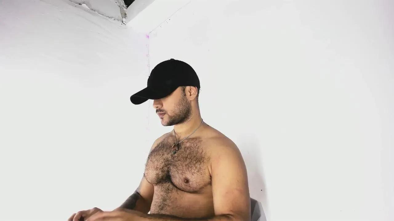 Tommy_Sccot on Cam4 