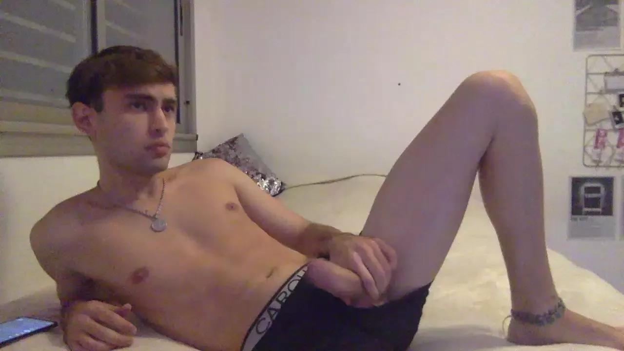totodaddy on Cam4 