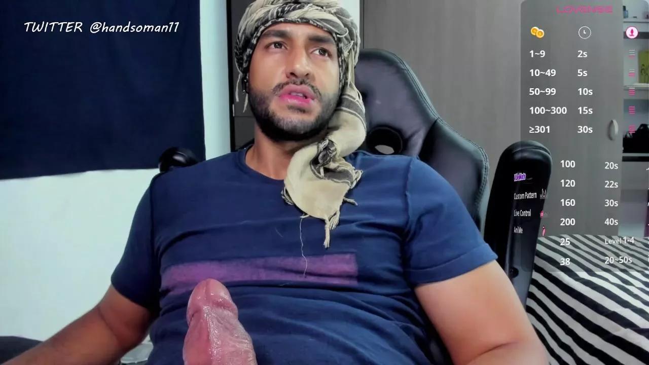 tuzzio1 on Cam4 