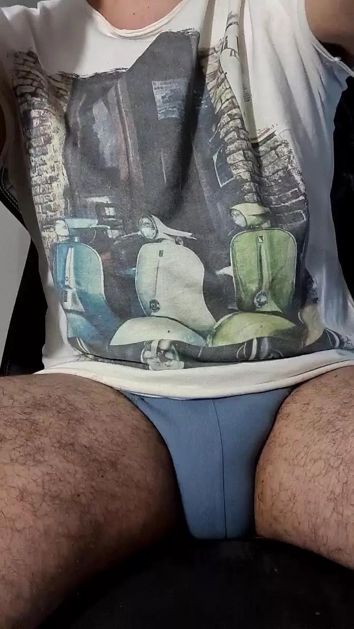 uncutcockitaly on Cam4 