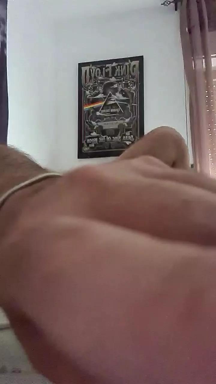 uncutcockitaly on Cam4 