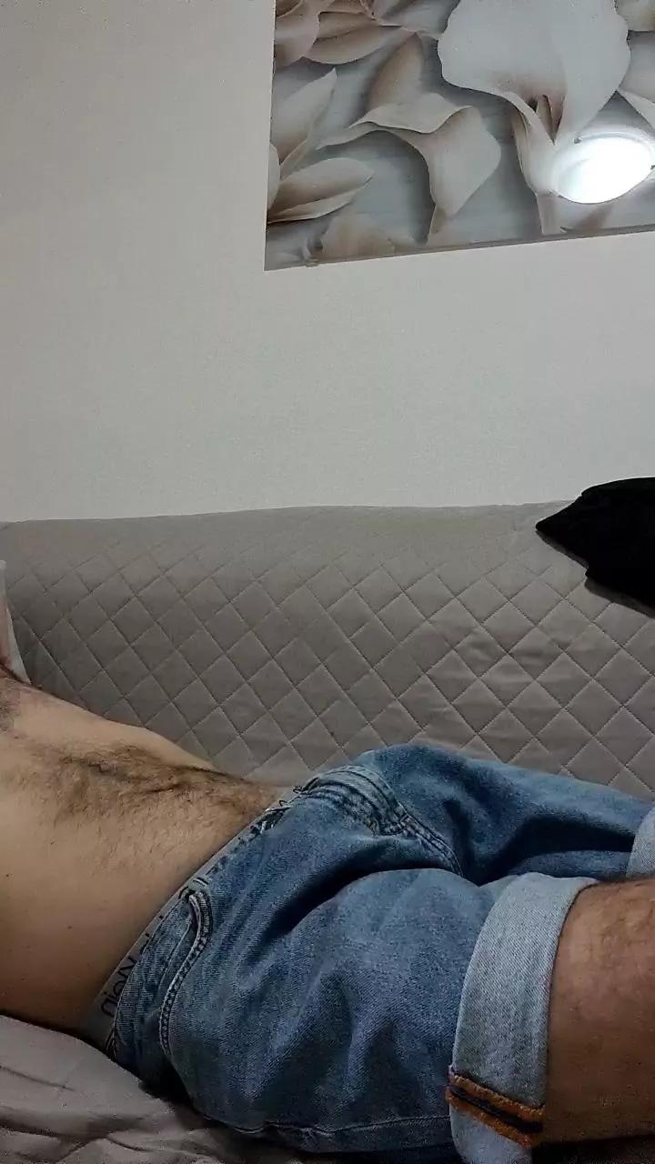uncutcockitaly on Cam4 