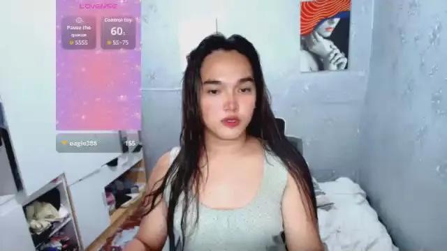 Offline urprettymaddy on Cam4