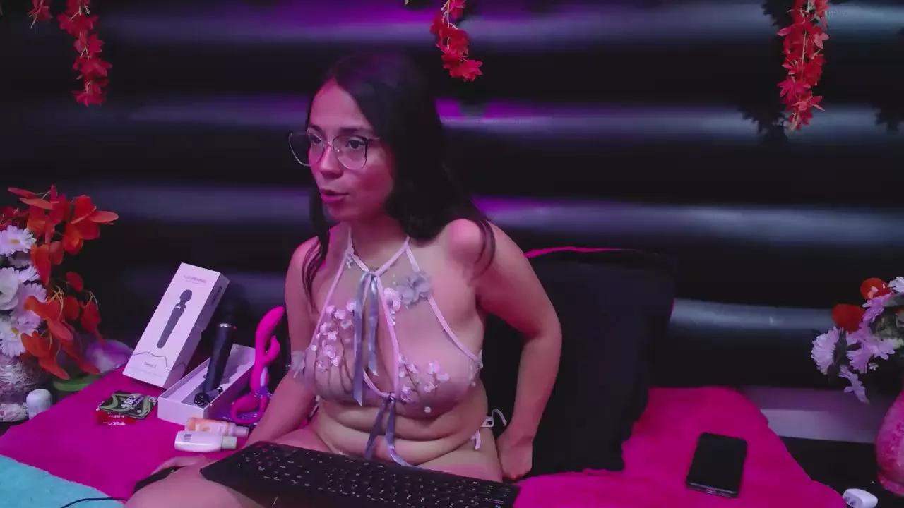 Freechat ValerySweety on Cam4