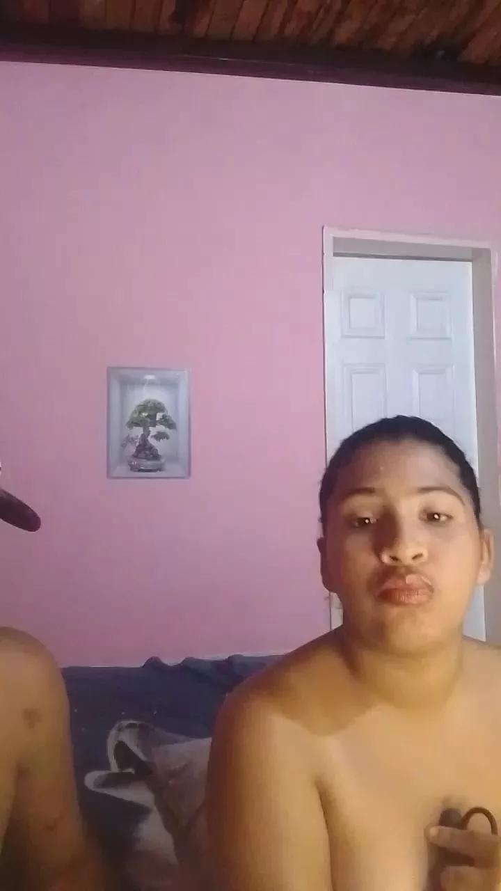VanR2006 on Cam4 