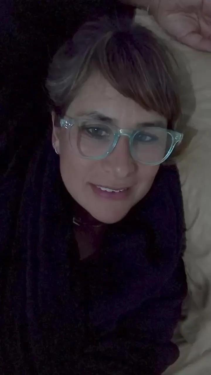 Viviana48A on Cam4 