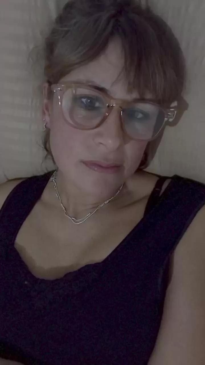 Viviana48A on Cam4 
