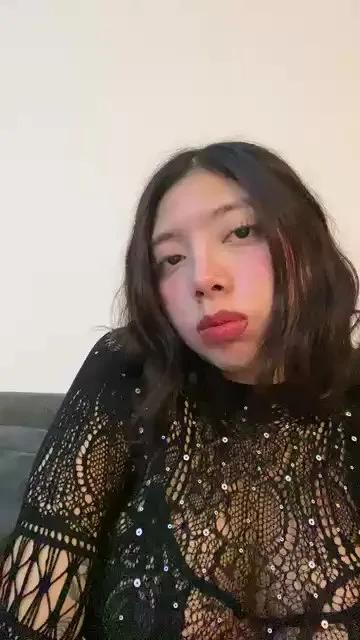 Offline Waifuprohibida on Cam4