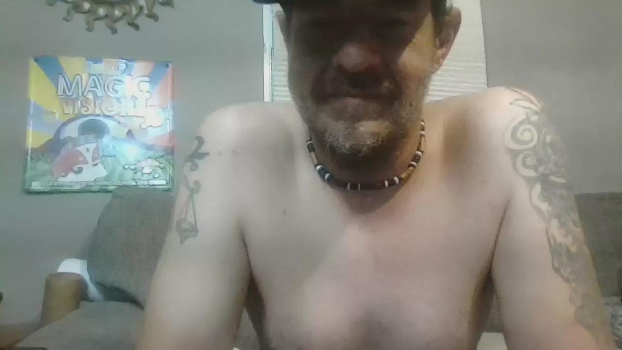 Wboner42000 on Cam4 
