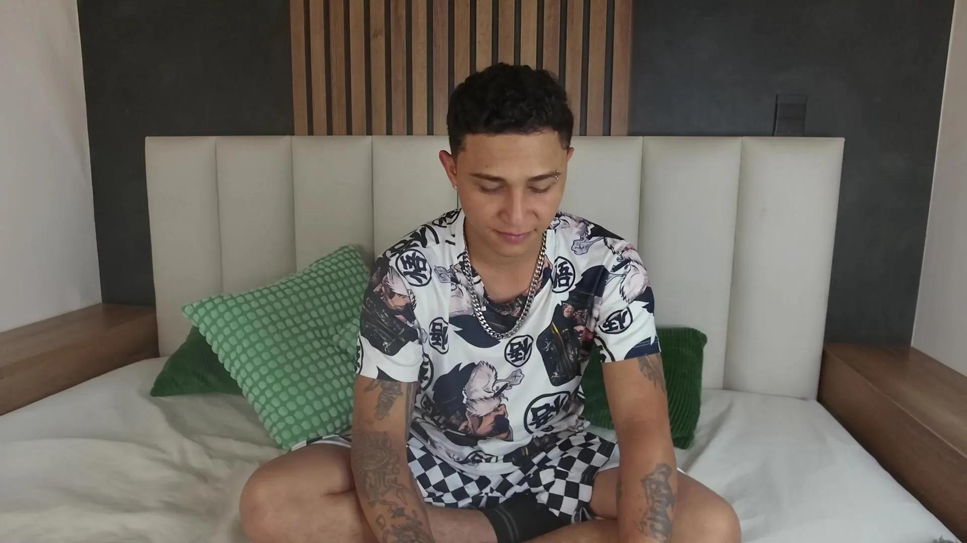 Freechat XavierFoxx_ on Cam4