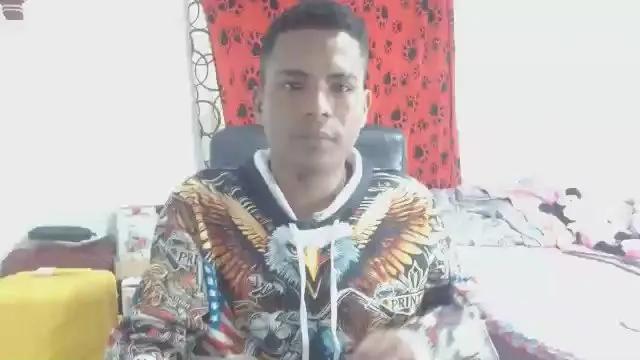 xbigcock23 on Cam4