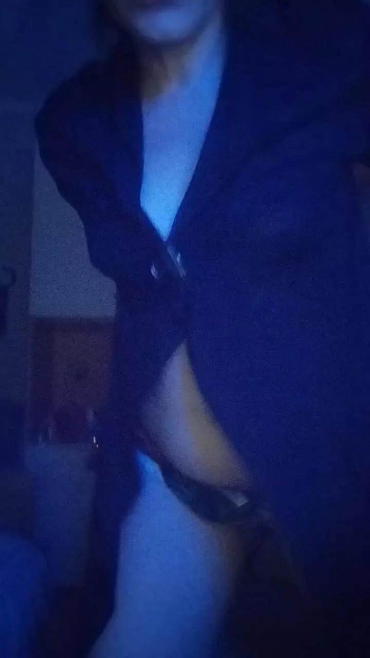 Xjuli on Cam4 
