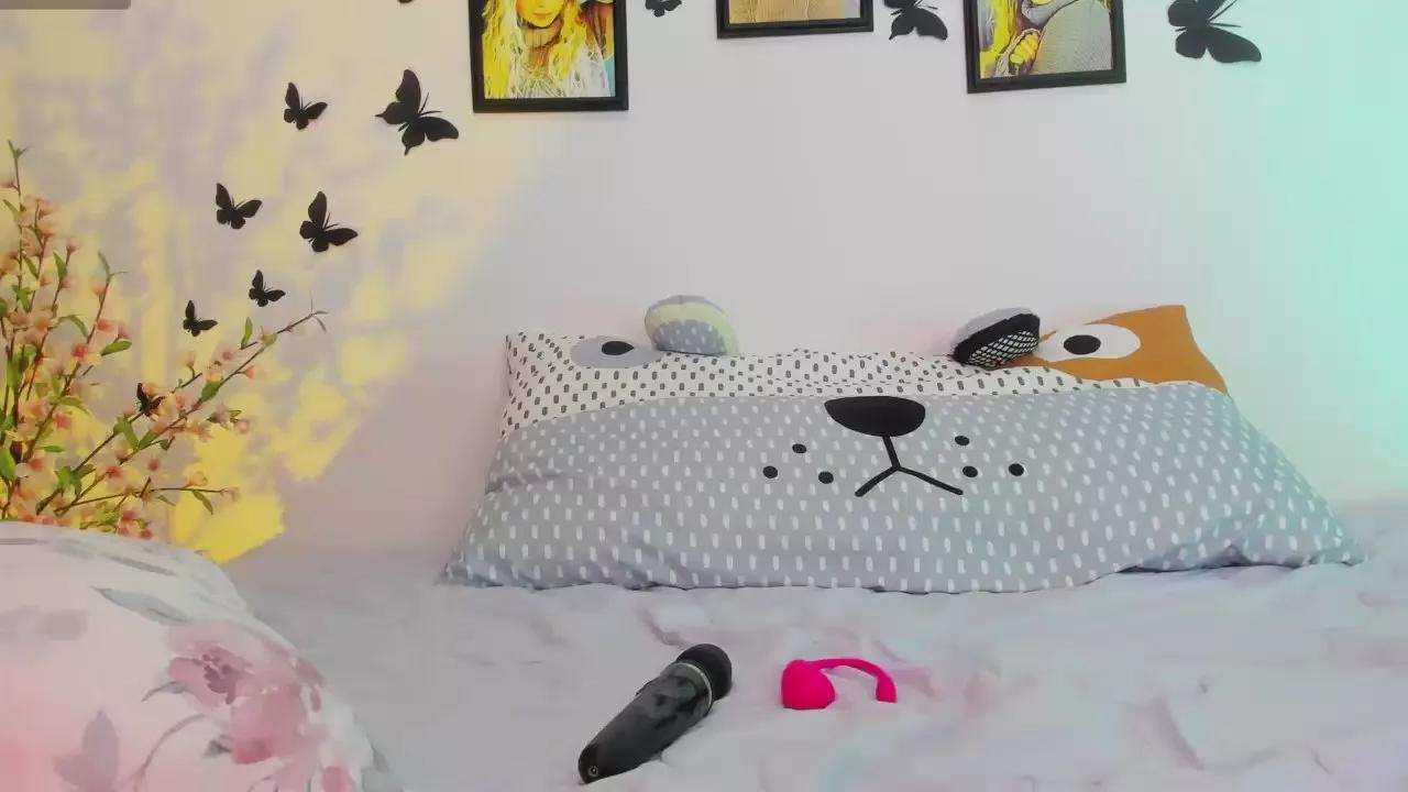 XXAmelieXX on Cam4 