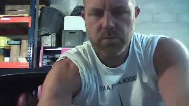 xxxironggxxx on Cam4 