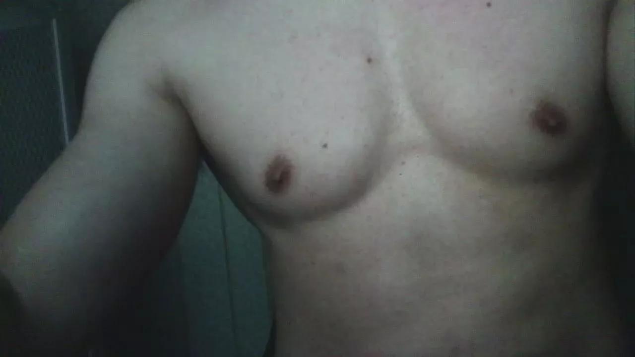yiwenlai on Cam4 