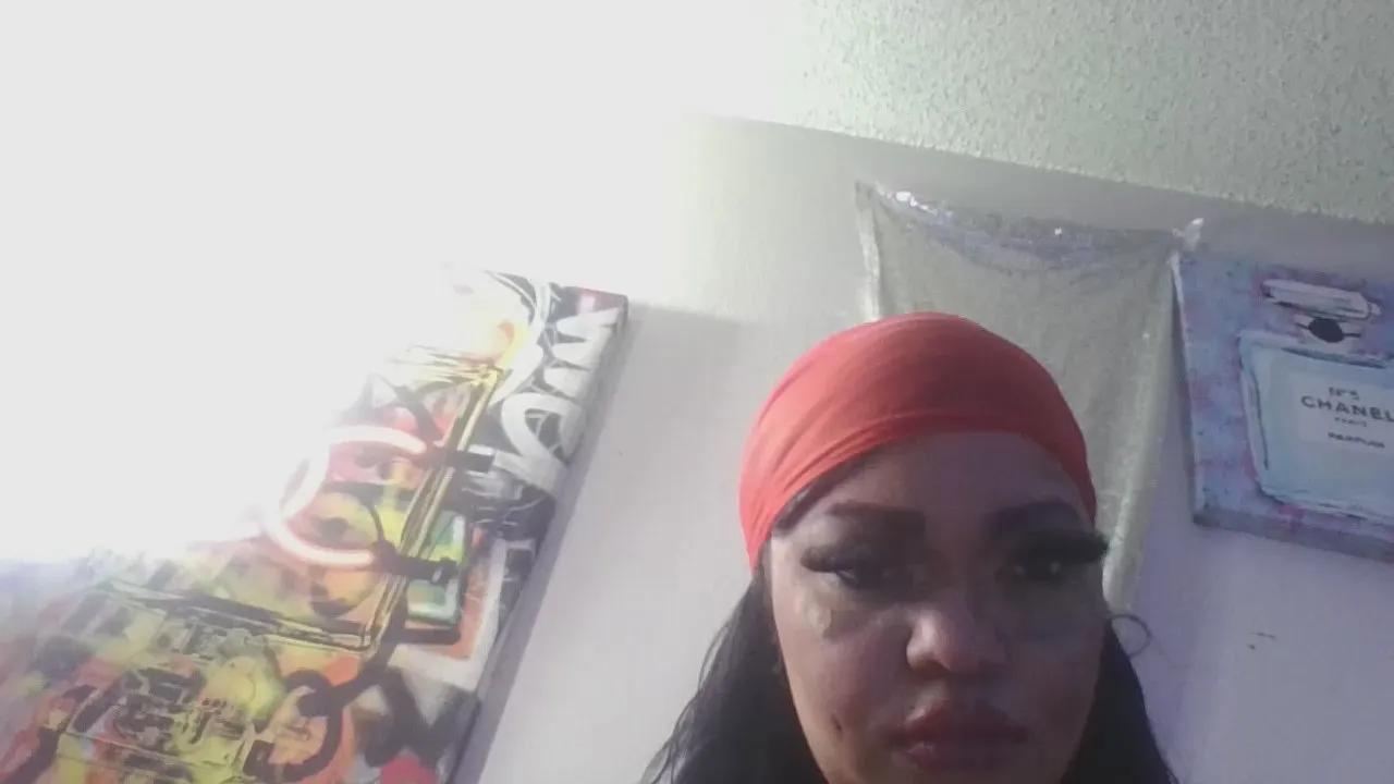 Yummy_Mami on Cam4 