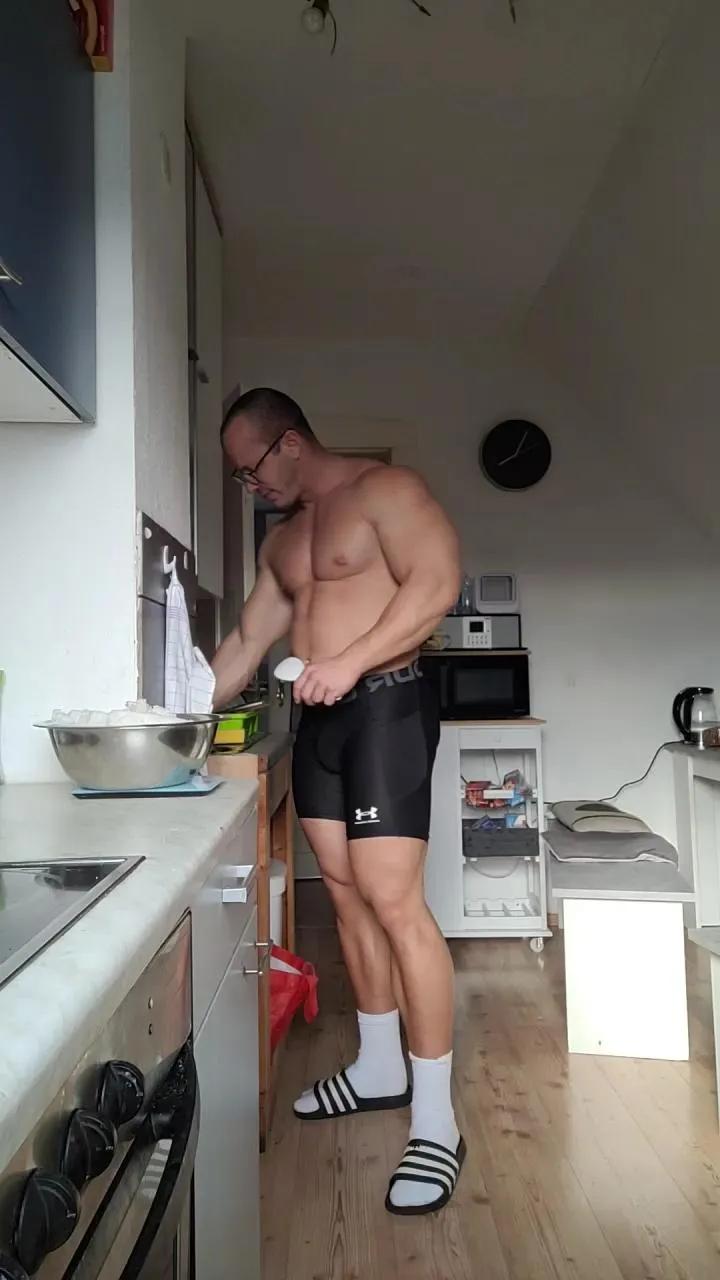 Offline yumyum18 on Cam4