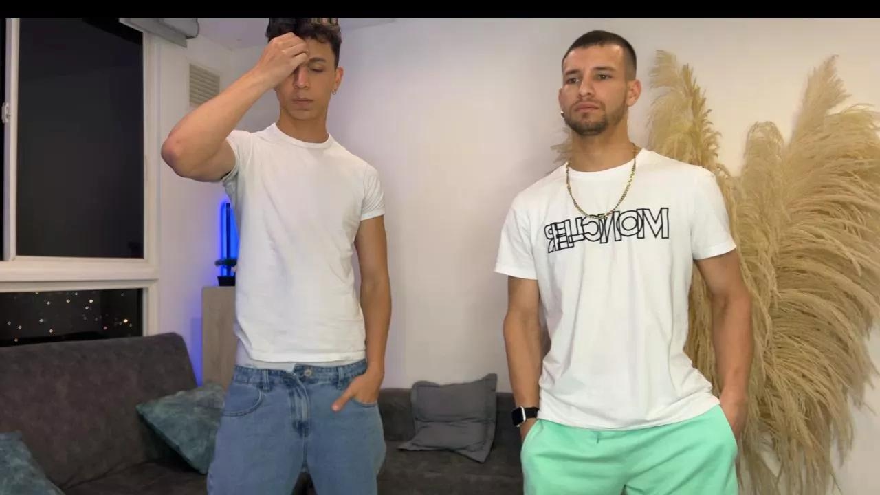 zoneboys_ on Cam4 