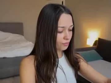 a_p_p_l_e — GOAL: turn around [47 tokens remaining] mood for smth 18+ #cum #feet  #dance #natural #cute