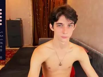 aaron_bang on Chaturbate 