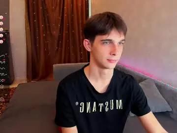 aaron_bang on Chaturbate 