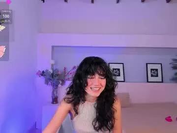 anaisvelvet1 on Chaturbate 
