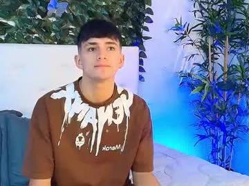 Freechat axel_draven on Chaturbate